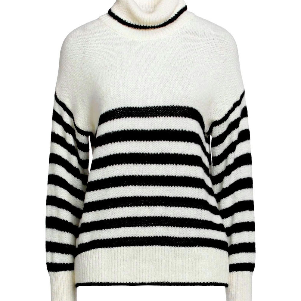 Women beautiful sweater made in Italy